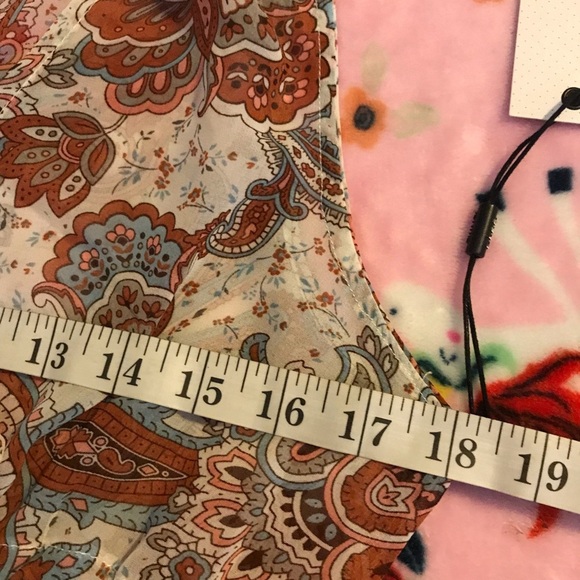 Life sheer printed vest - Picture 5 of 5